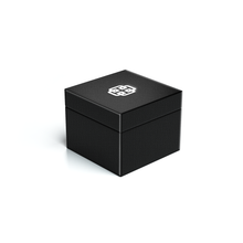 Load image into Gallery viewer, The Daily Dad pack is the ideal gift aimed to help new fathers deal with the stresses that comes with becoming a dad.  Packed with minimalist-isms and thought provoking advice from fathers from around the world, this pack of 101 best pieces of advice is packaged in a neat, resealable box, to aide you on your journey into fatherhood.
